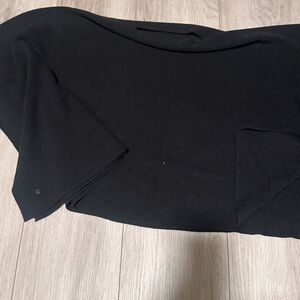 Black lululemon sweater poncho - perfect to use for breastfeeding